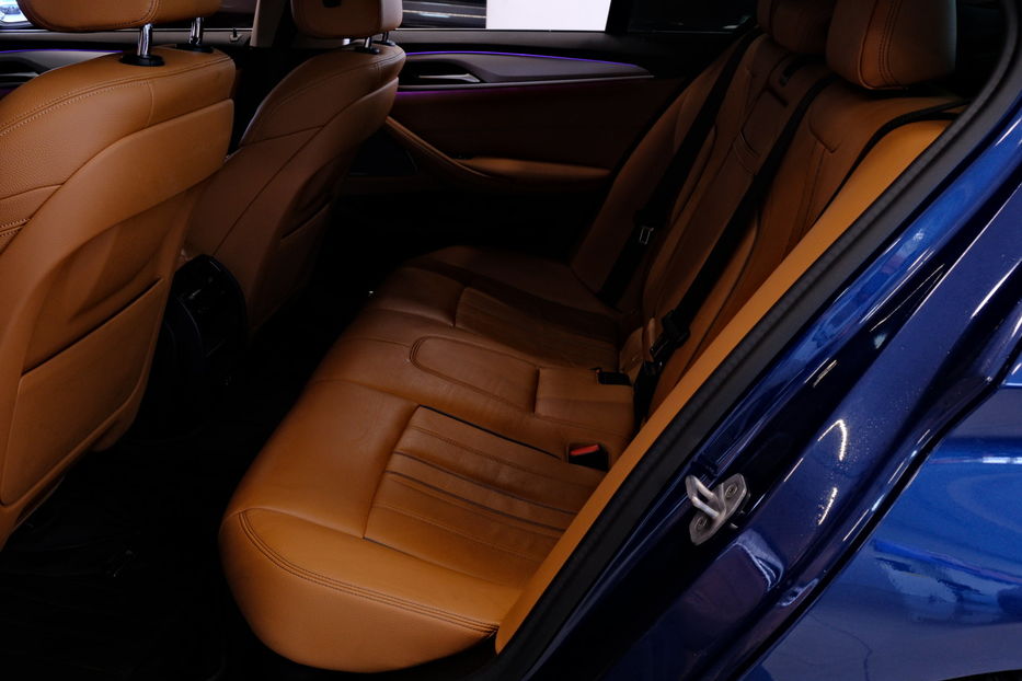 Продам BMW 520 2020 года в Одессе