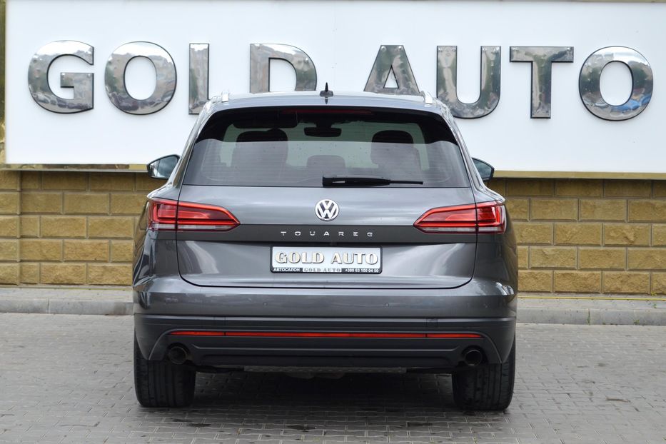Продам Volkswagen Touareg 2019 года в Одессе