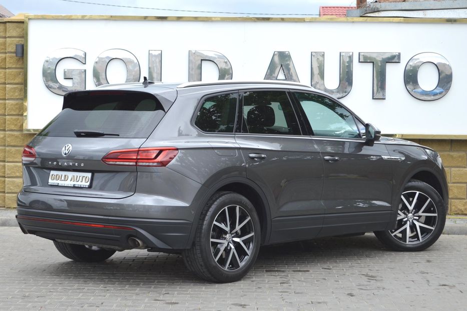 Продам Volkswagen Touareg 2019 года в Одессе