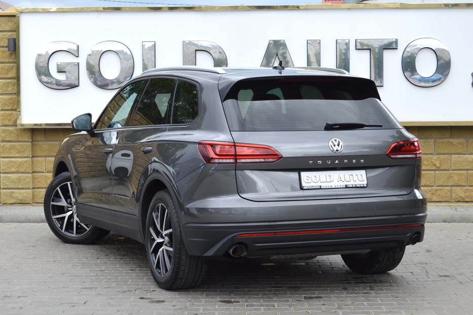 Продам Volkswagen Touareg 2019 года в Одессе