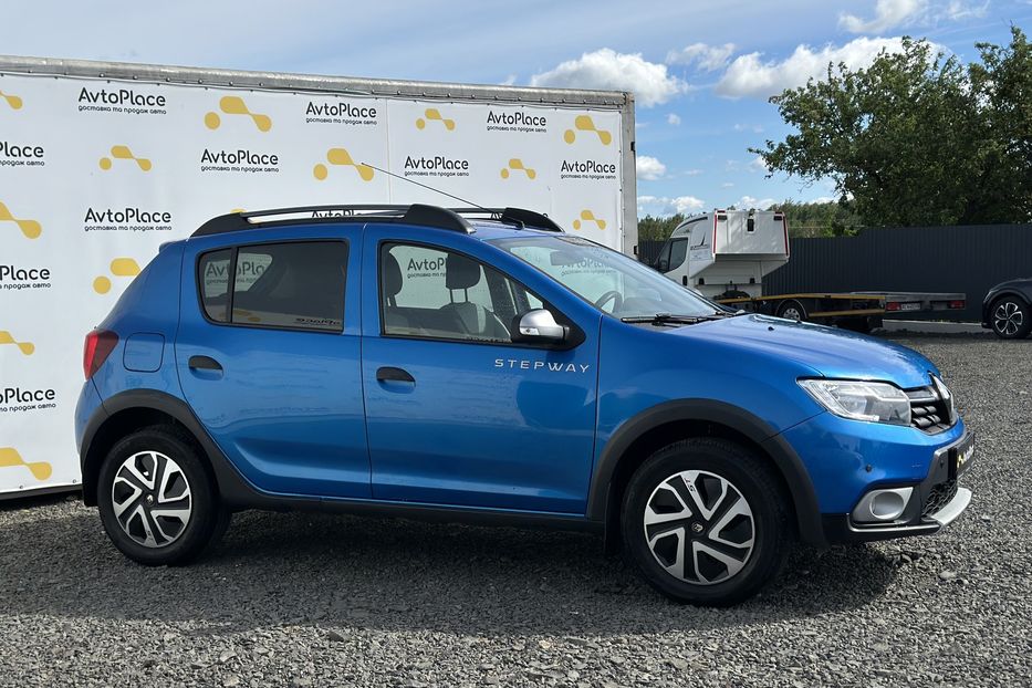 Продам Renault Sandero 2018 года в Луцке