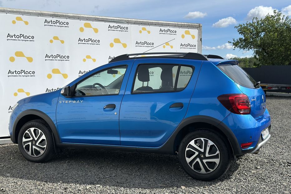 Продам Renault Sandero 2018 года в Луцке