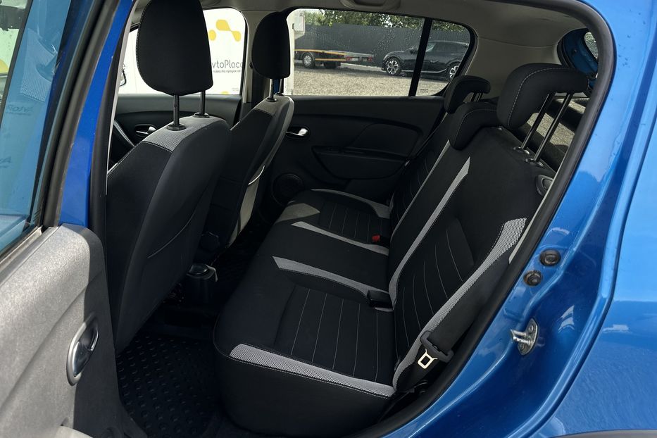 Продам Renault Sandero 2018 года в Луцке