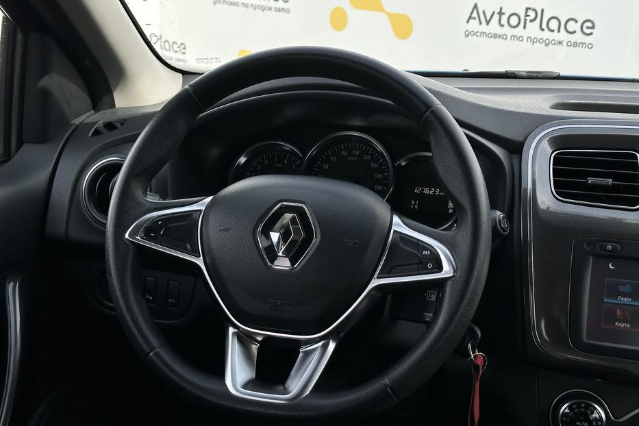 Продам Renault Sandero 2018 года в Луцке