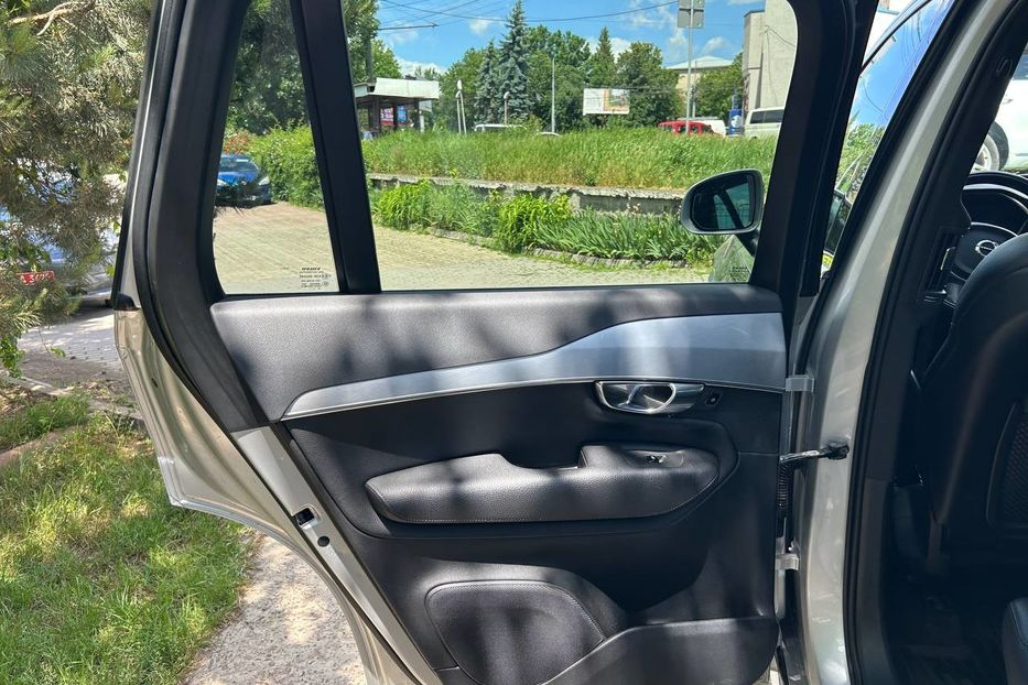Продам Volvo XC90 2018 года в Черновцах