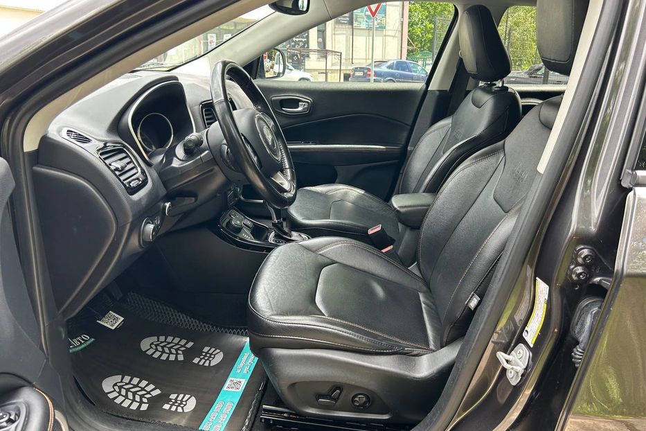 Продам Jeep Compass Limited 2020 года в Черновцах