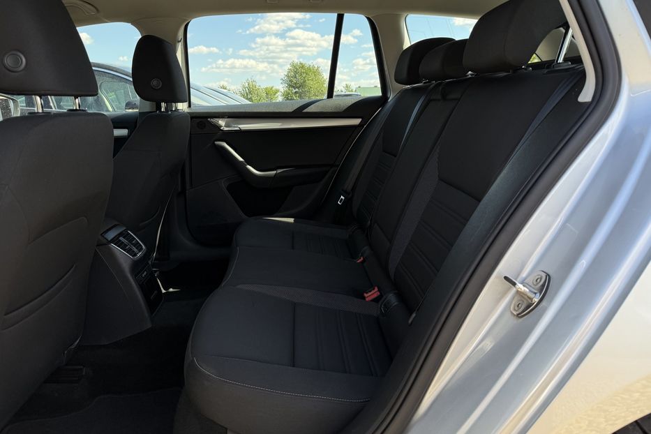 Продам Skoda Octavia A7 2.0ТDI 150к/с КОЛЕСА FULL LED 2020 года в Львове