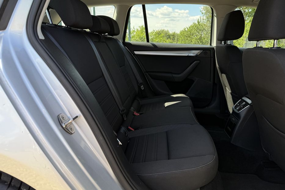 Продам Skoda Octavia A7 2.0ТDI 150к/с КОЛЕСА FULL LED 2020 года в Львове