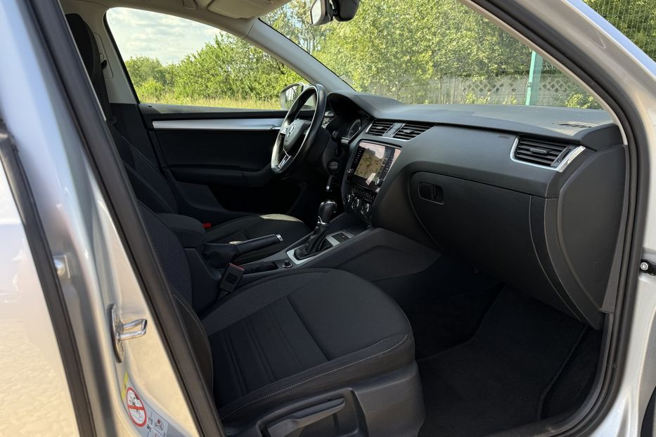 Продам Skoda Octavia A7 2.0ТDI 150к/с КОЛЕСА FULL LED 2020 года в Львове