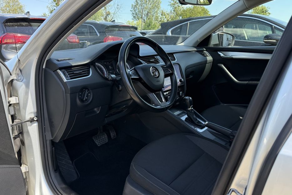 Продам Skoda Octavia A7 2.0ТDI 150к/с КОЛЕСА FULL LED 2020 года в Львове