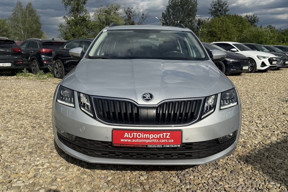 Продам Skoda Octavia A7 2.0ТDI 150к/с КОЛЕСА FULL LED 2020 года в Львове