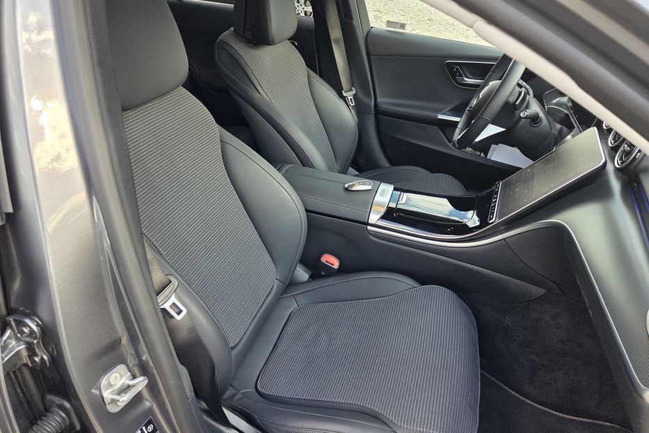 Продам Mercedes-Benz C-Class C220D 2024 года в Львове