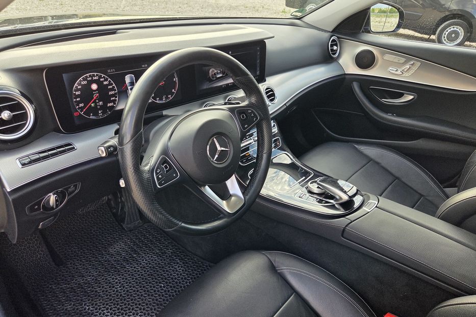 Продам Mercedes-Benz E-Class E350D 2017 года в Львове