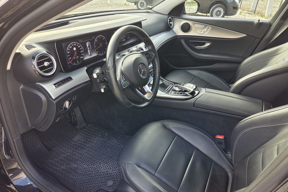 Продам Mercedes-Benz E-Class E350D 2017 года в Львове