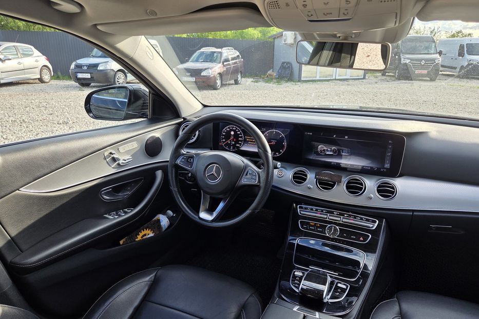 Продам Mercedes-Benz E-Class E350D 2017 года в Львове