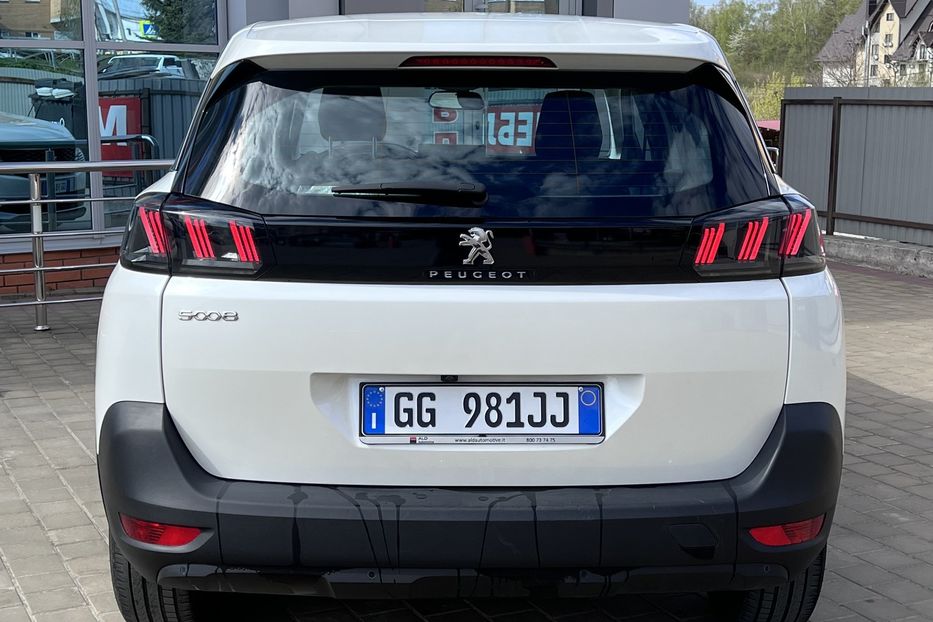 Продам Peugeot 5008 7 місна Тернопіль  2022 года в Тернополе