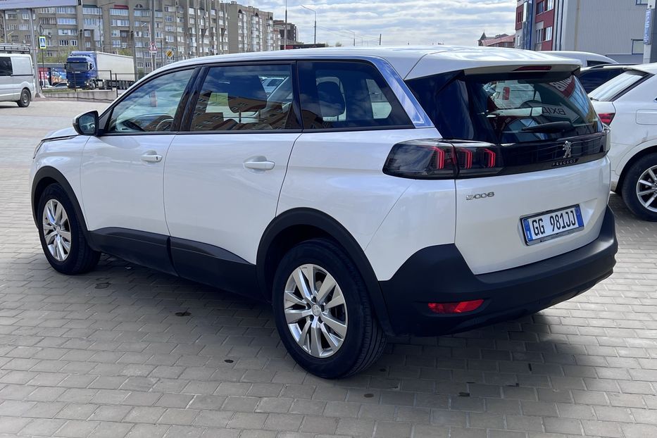 Продам Peugeot 5008 7 місна Тернопіль  2022 года в Тернополе