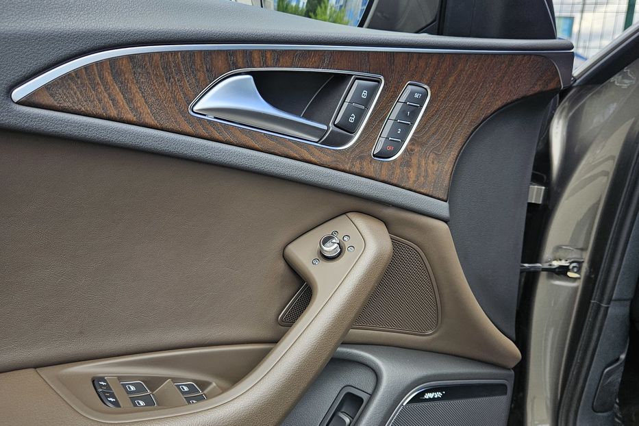 Продам Audi A6 Allroad Офіційна! 2013 года в Киеве