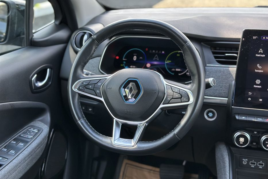 Продам Renault Zoe 2019 года в Луцке