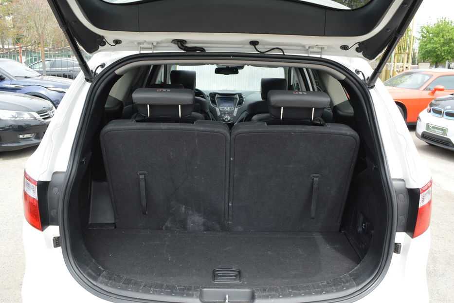 Продам Hyundai Santa FE Grand 6 місць 2015 года в Одессе