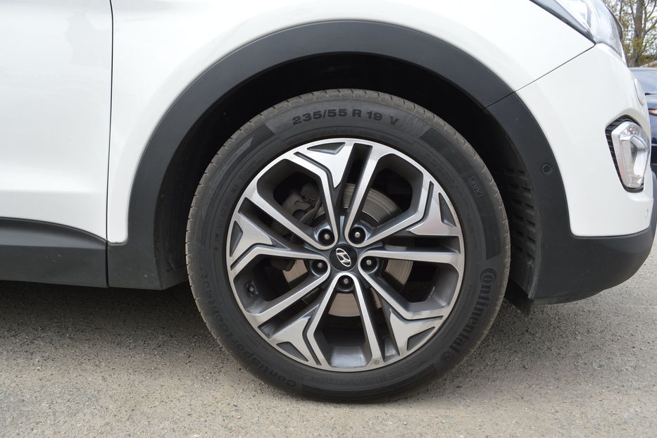Продам Hyundai Santa FE Grand 6 місць 2015 года в Одессе