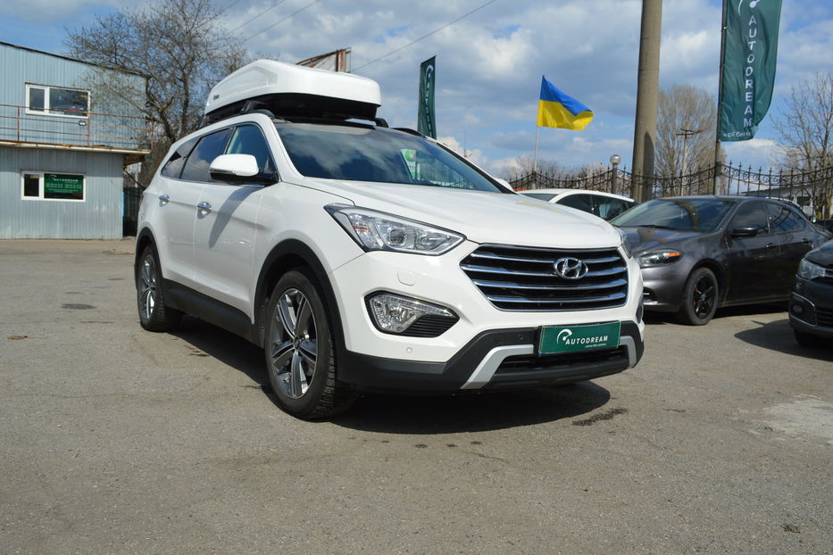 Продам Hyundai Santa FE Grand 6 місць 2015 года в Одессе