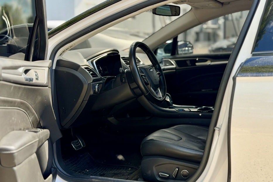 Продам Ford Fusion 2.0 Energi CVT (188 к.с.)   2016 года в Киеве
