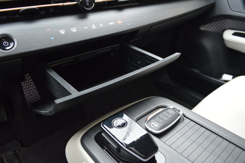 Продам Nissan J Ariya Evolve+ 2023 года в Одессе