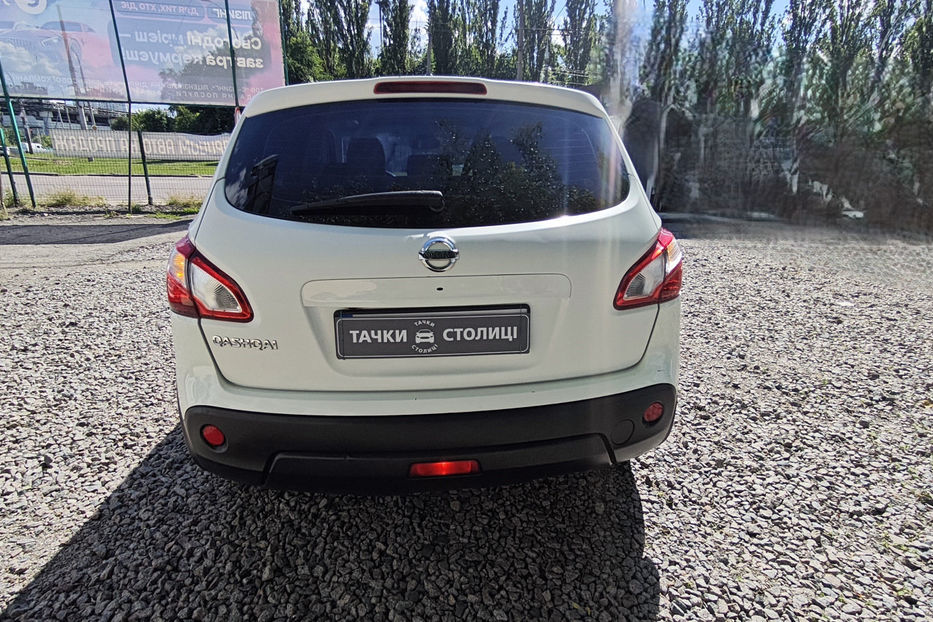 Продам Nissan Qashqai 2.0 CVТ (141 к.с.) 4WD • Bose  2012 года в Киеве