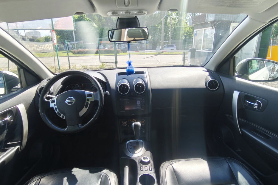 Продам Nissan Qashqai 2.0 CVТ (141 к.с.) 4WD • Bose  2012 года в Киеве