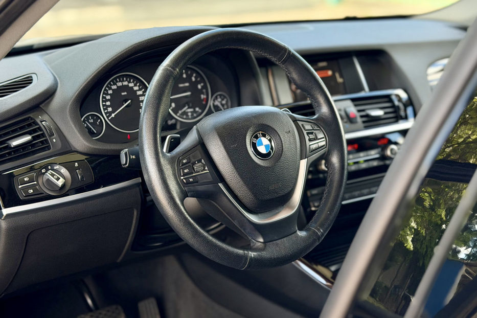 Продам BMW X4 20i AT (184 к.с.) xDrive 2016 года в Киеве