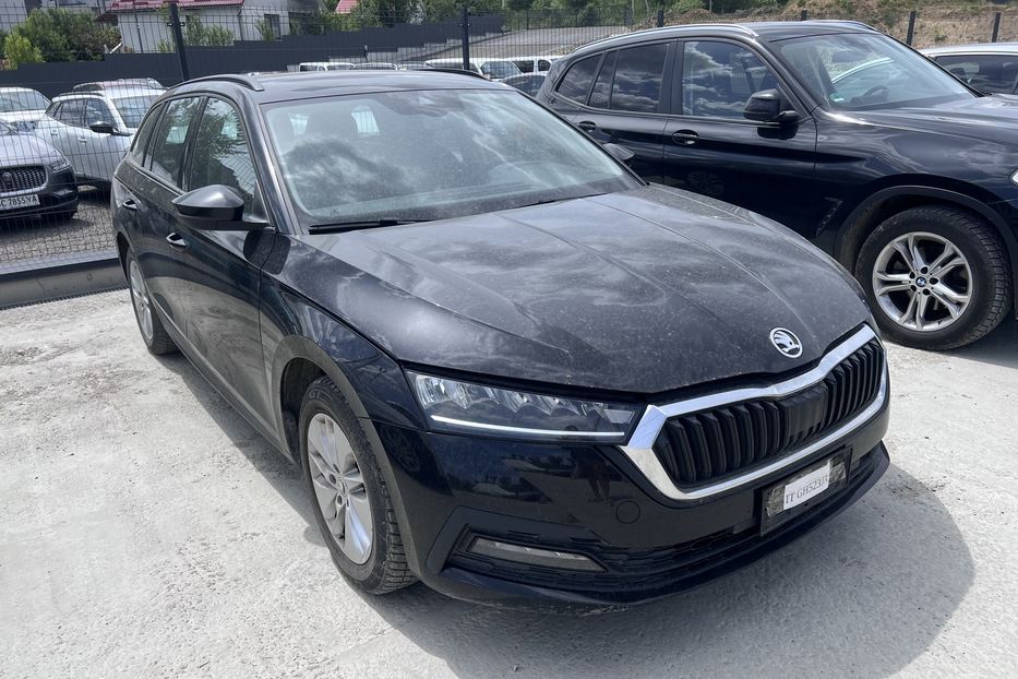 Продам Skoda Octavia A8 2.0d 85kW AUT НЕ ФАРБОВАНА  2022 года в Тернополе