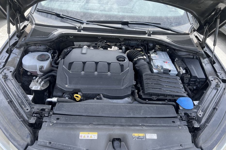 Продам Skoda Octavia A8 2.0d 85kW AUT НЕ ФАРБОВАНА  2022 года в Тернополе
