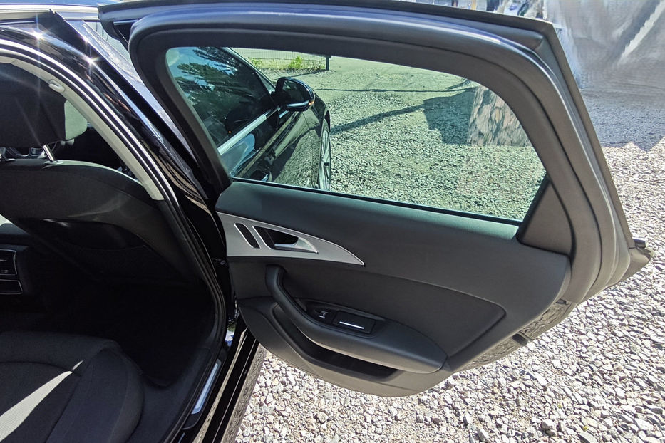 Продам Audi A6 1.8 TFSI S-tronic (190 к.с.)  2017 года в Киеве