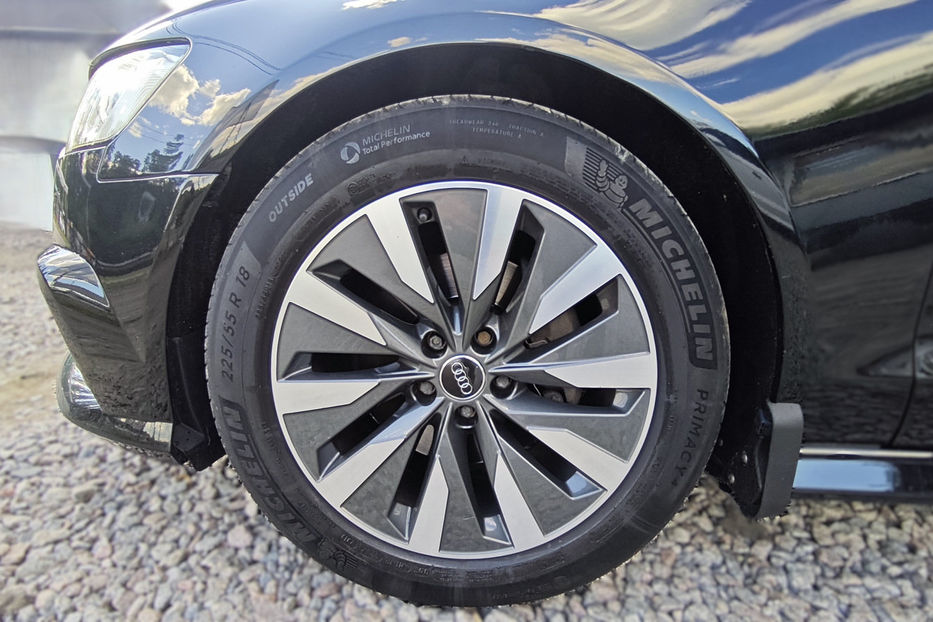 Продам Audi A6 1.8 TFSI S-tronic (190 к.с.)  2017 года в Киеве