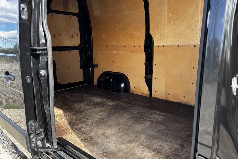 Продам Renault Master груз. L2H2 2016 года в Львове