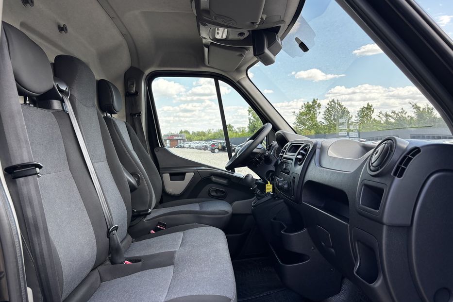 Продам Renault Master груз. L2H2 2016 года в Львове