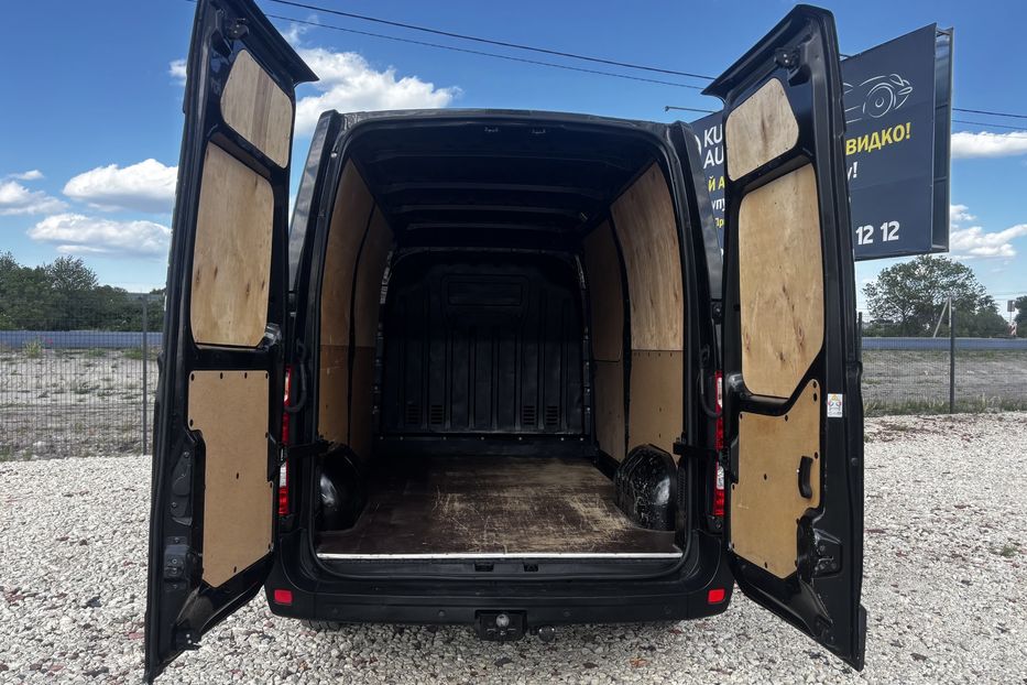 Продам Renault Master груз. L2H2 2016 года в Львове