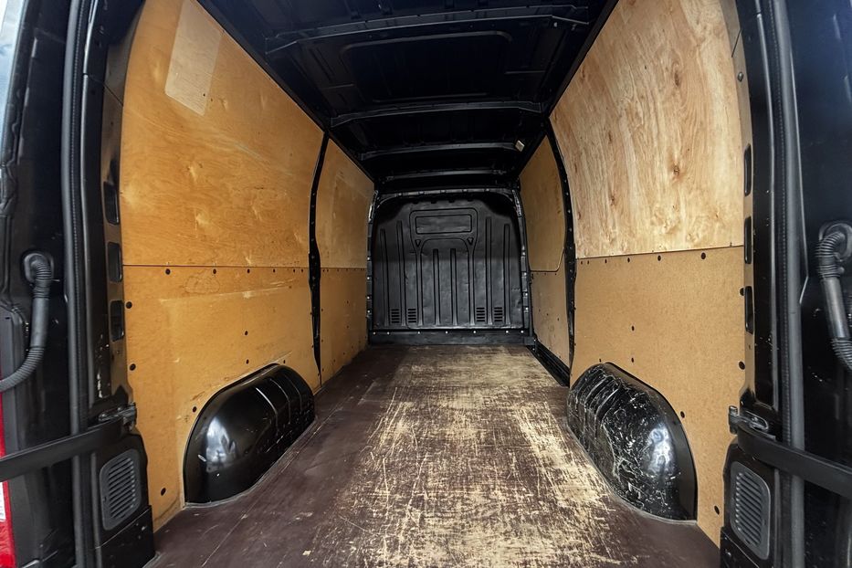 Продам Renault Master груз. L2H2 2016 года в Львове