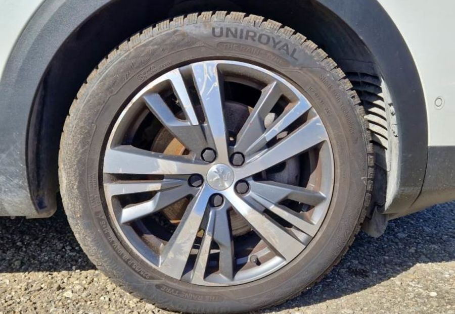 Продам Peugeot 3008 HUBRYD LED В ДОРОЗІ 2021 года в Львове