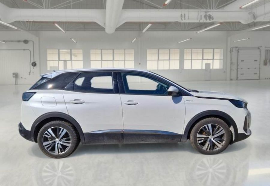 Продам Peugeot 3008 HUBRYD LED В ДОРОЗІ 2021 года в Львове