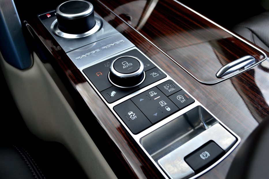 Продам Land Rover Range Rover 2016 года в Одессе