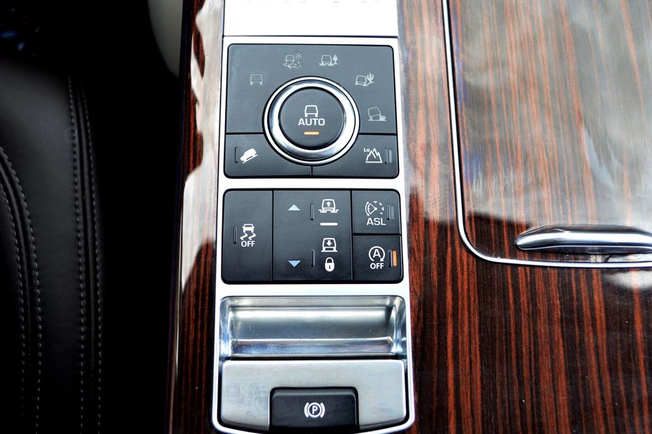 Продам Land Rover Range Rover 2016 года в Одессе