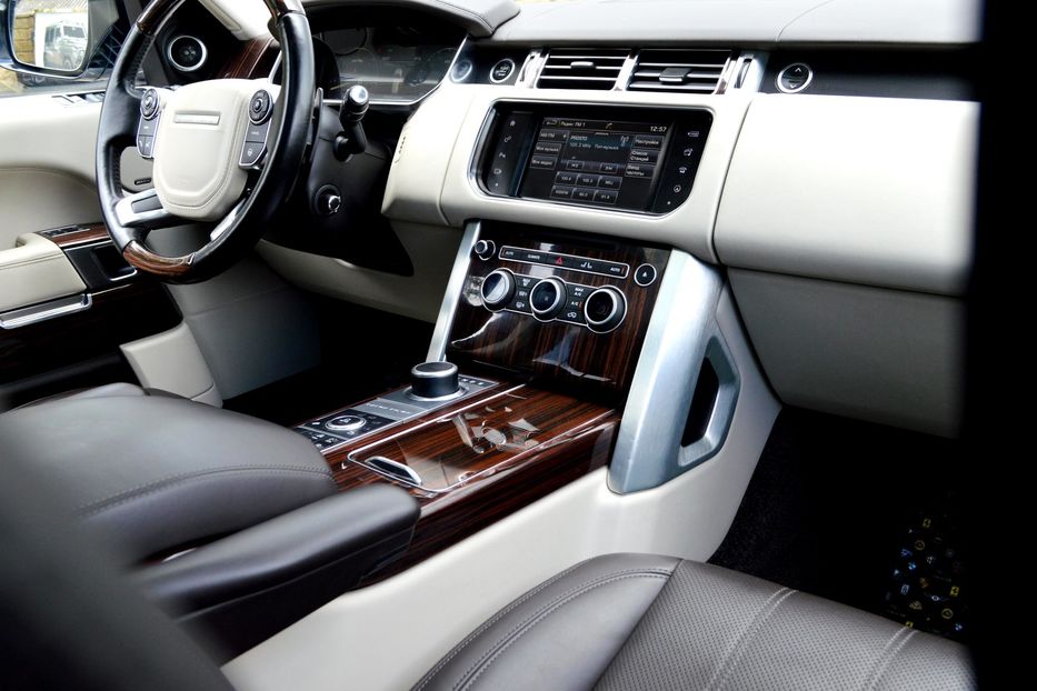 Продам Land Rover Range Rover 2016 года в Одессе