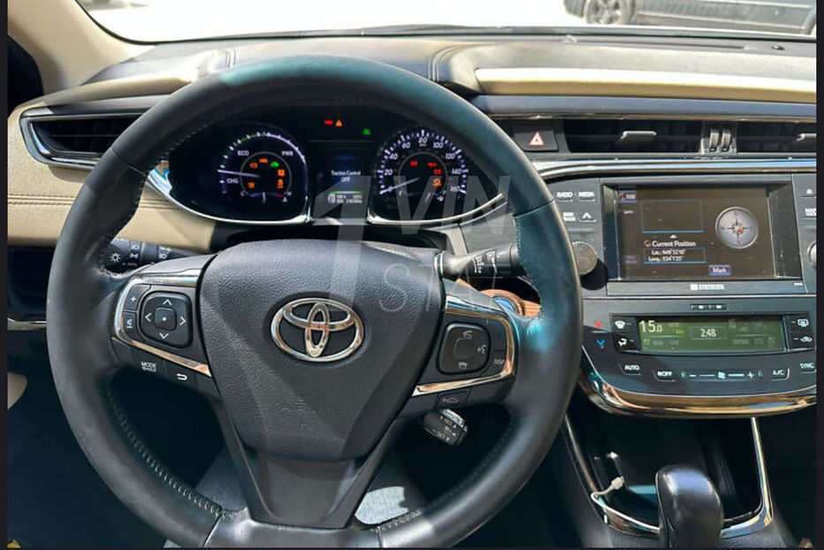 Продам Toyota Avalon 2.5 FHEV CVT (203к.с.)/газ 2014 года в Львове