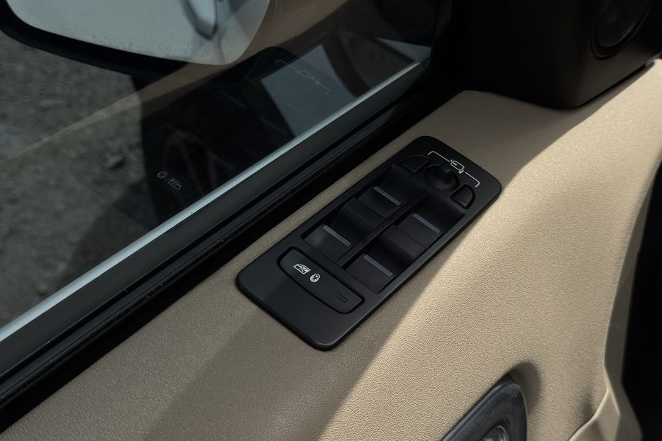 Продам Land Rover Discovery (COMIS) 2015 года в г. Умань, Черкасская область