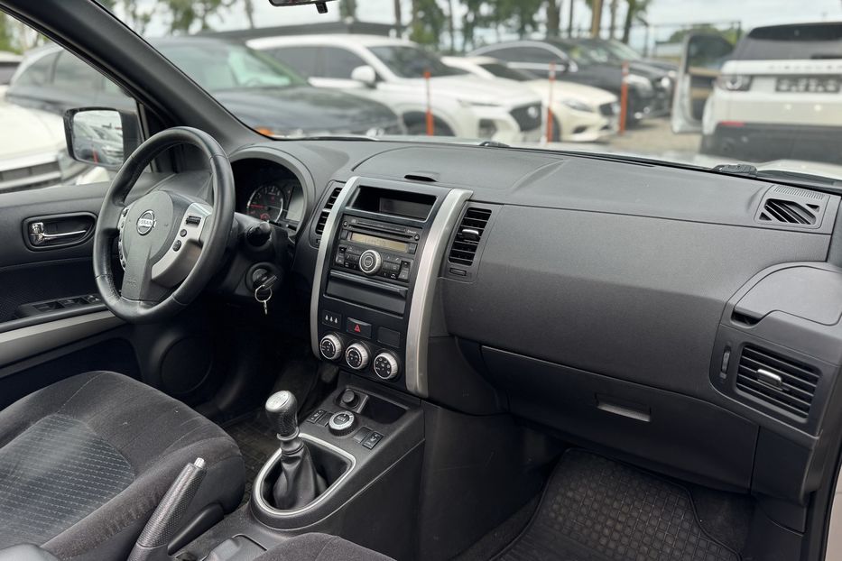 Продам Nissan X-Trail (COMIS) 4х4 2011 года в г. Умань, Черкасская область