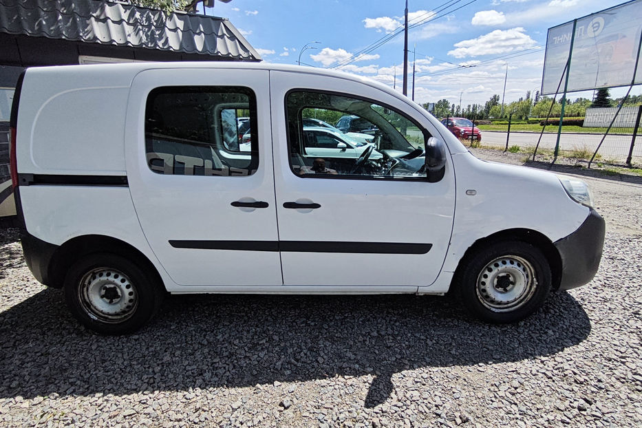 Продам Renault Kangoo пасс. 1.5 dCi MT (110 к.с.) 2014 года в Киеве