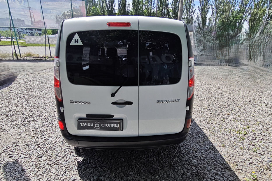 Продам Renault Kangoo пасс. 1.5 dCi MT (110 к.с.) 2014 года в Киеве