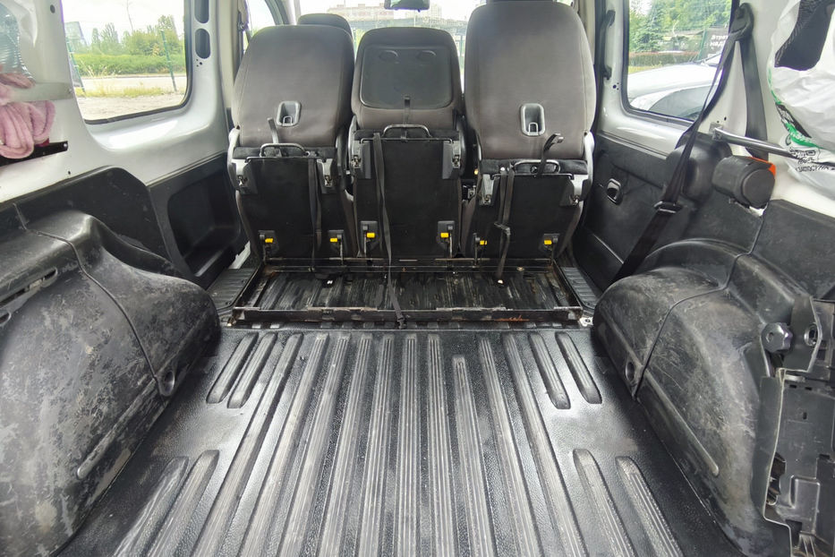 Продам Renault Kangoo пасс. 1.5 dCi MT (110 к.с.) 2014 года в Киеве